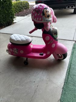 Minnie Mouse Electric Scooter Ride-On with Helmet