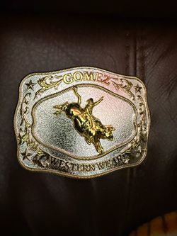 Belt buckle
