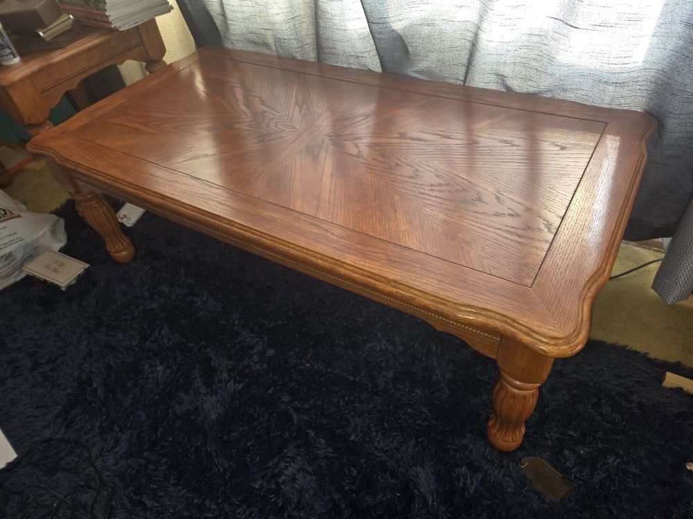 Coffee And End Tables