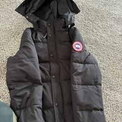 Canada Goose Coat, Black & Small
