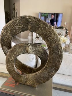 Sculpture Decor Piece 