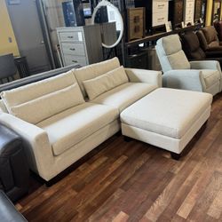 Seek Deep Sofa With Ottoman