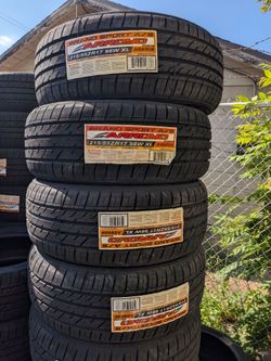 215 55 17 Arroyo Tires Con 50,000 millas de Garantía