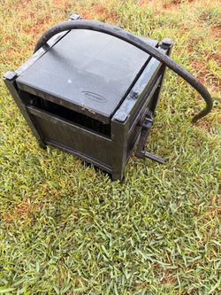 Suncast hose holder