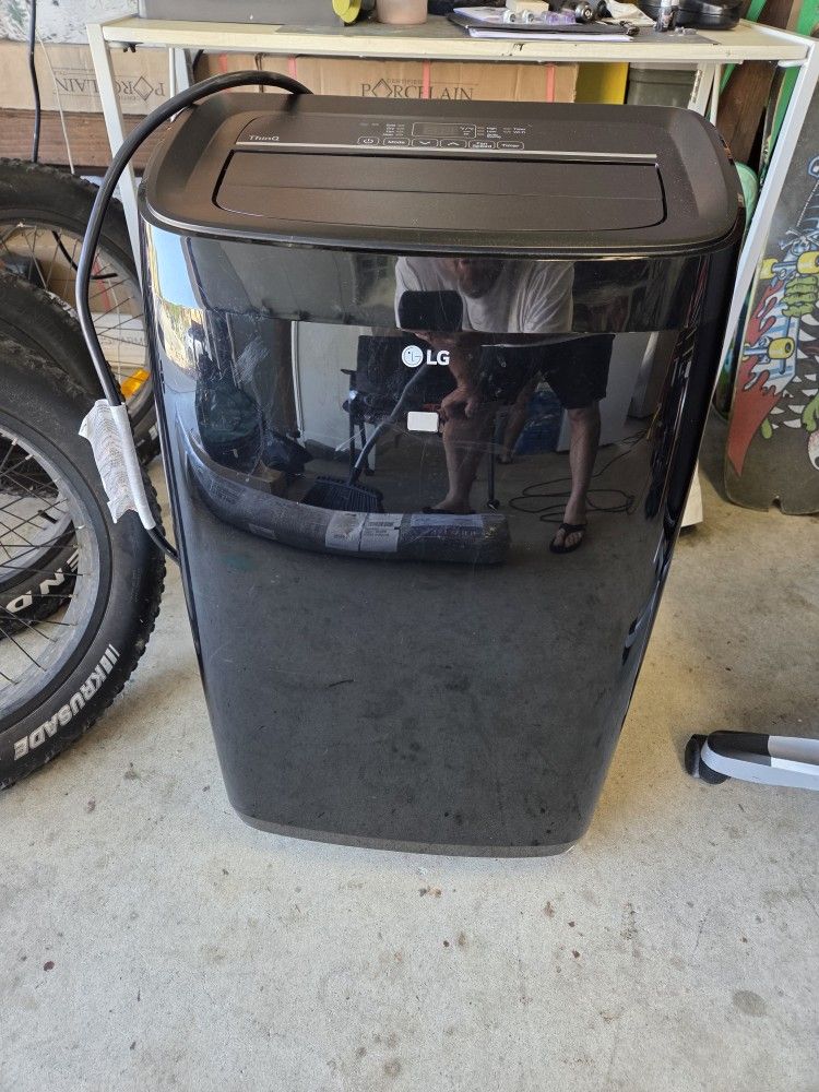 LG Portable Air Conditioner