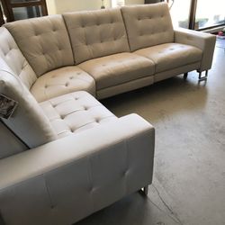 White Leather Sectional (power)