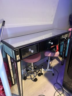 Vanity Desk