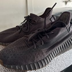 Yeezy Boost 