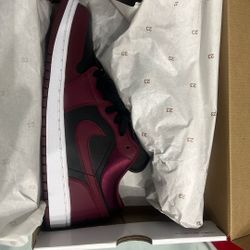 Jordan 1 Low 