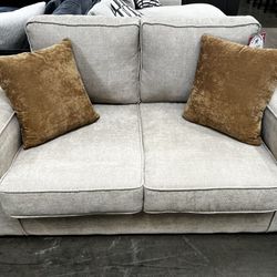 LAST ONE! Love Seat
