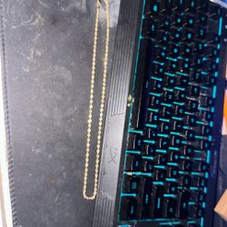 Gold Rope Chain REAL Trynna Look For Sum Bigger 