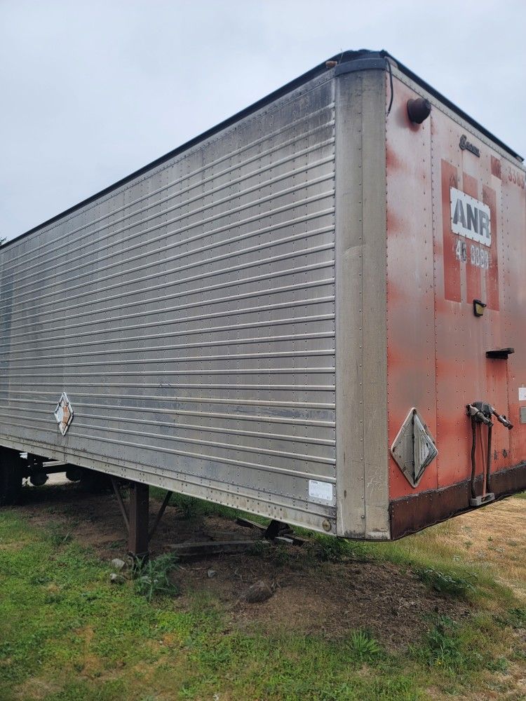 Dry Van Single Axle Trailer