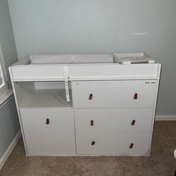 Dresser Changing Table