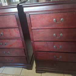 2 Gaveteros,5 Gavetas, Alto 48" ,Ancho 18",Largo 33",Usados Buenas Condiciones 