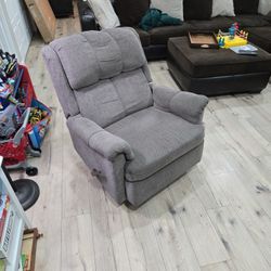 Recliner