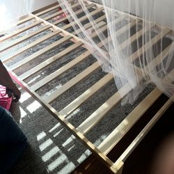 Queen Wooden Platform Bed Solid Frame 