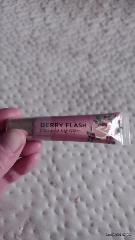 Victoria's Secret Lip Gloss