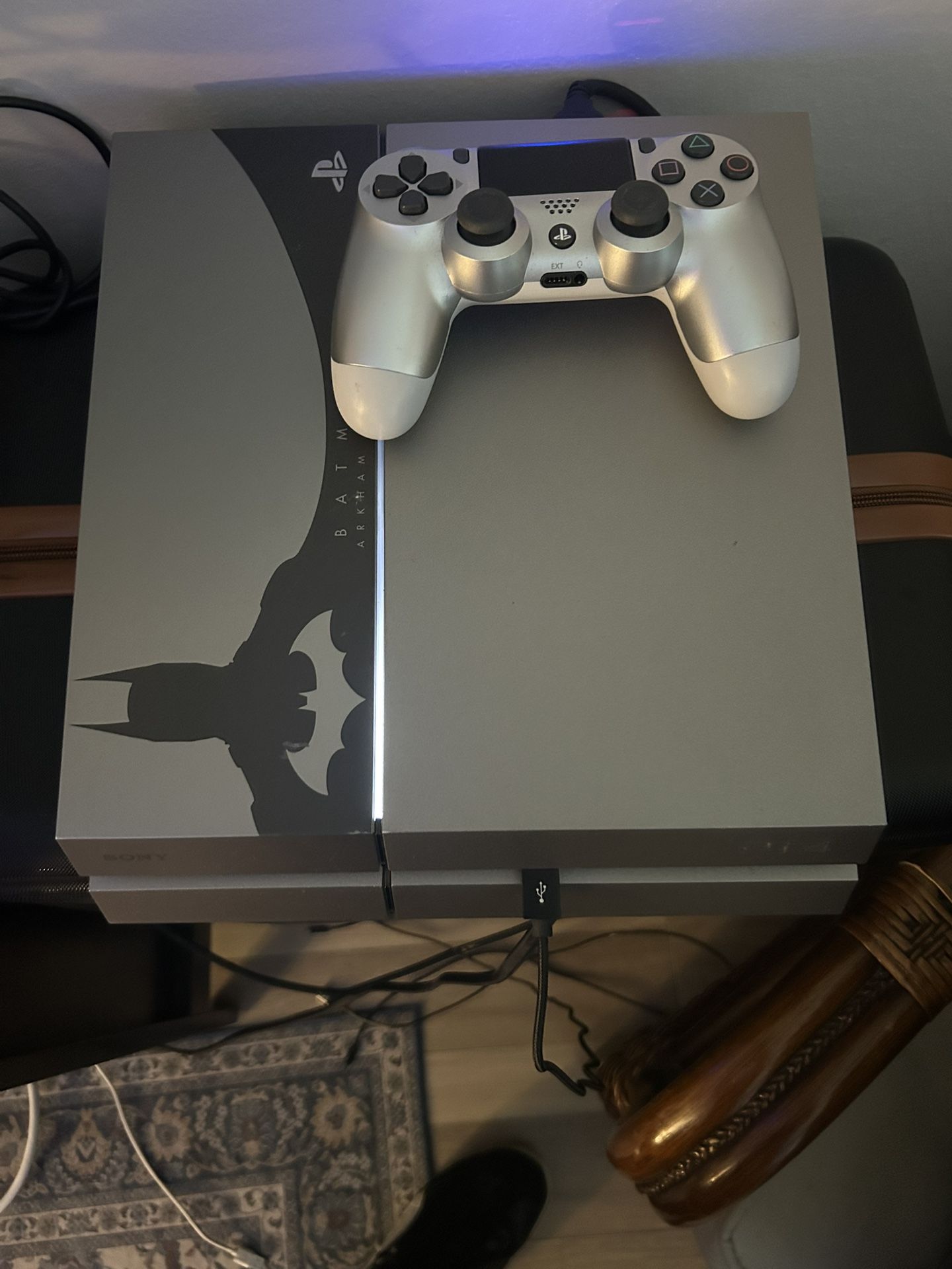 PS4 Batman Edition 500 GB/ Will Trade 4 iPad Or Tablet