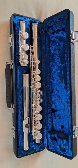 Selmer Prelude Flute model FL701 - 