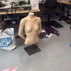 Women mannequin