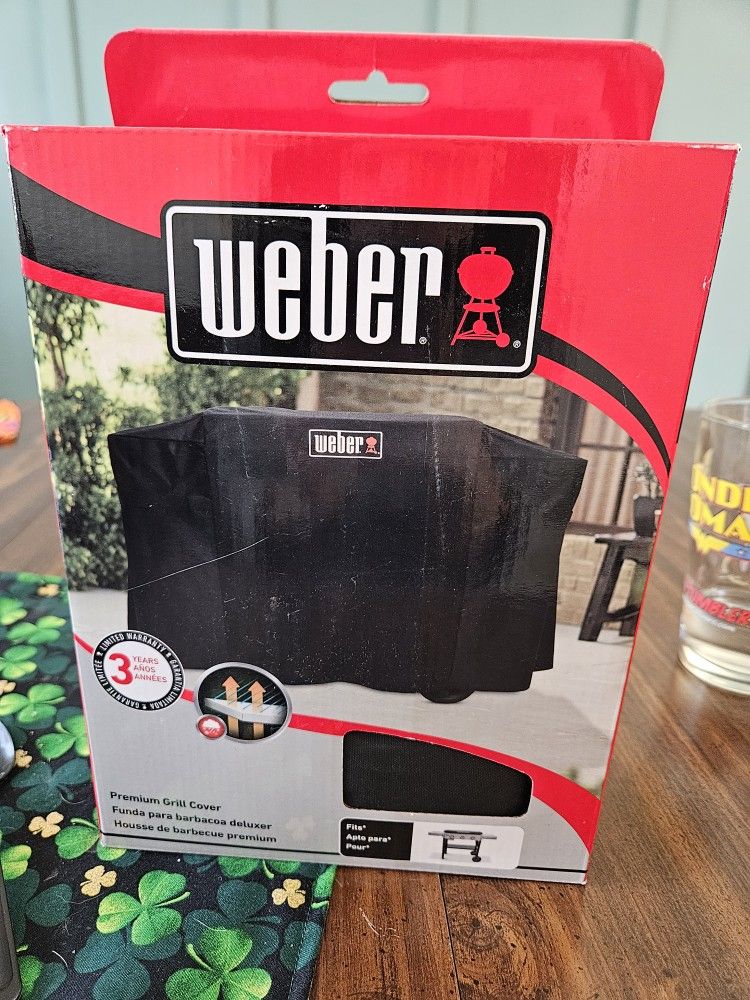 Weber Premium Grill Cover