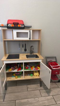Kids kitchen