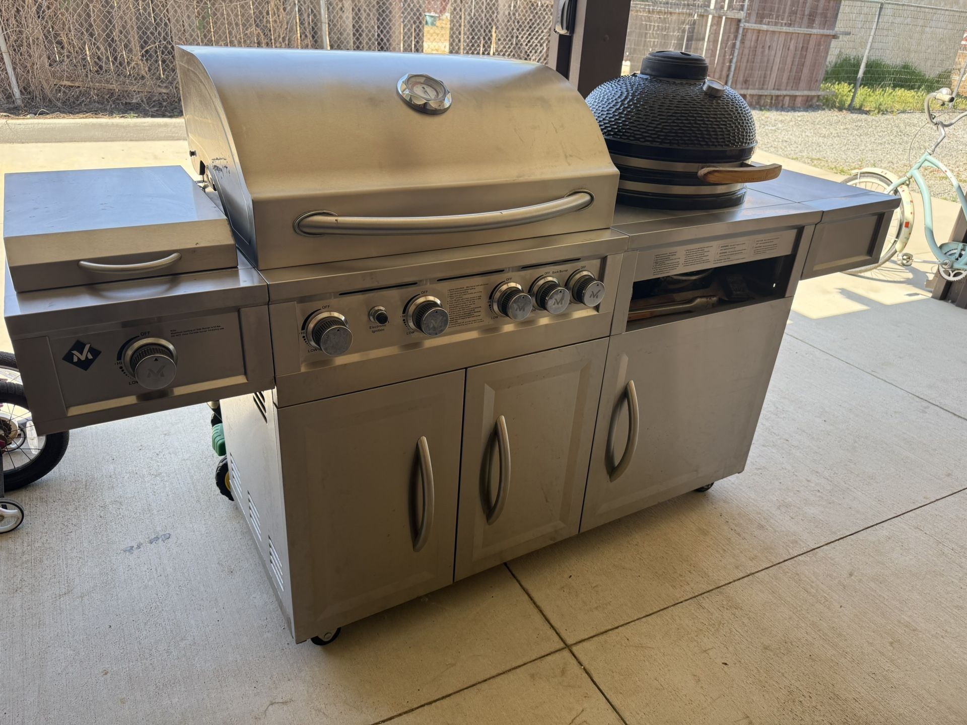 Members Mark Gas & Kamado Grill