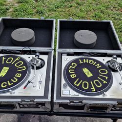 Pair/ Set Of Two (2) Technics SL-1200MK5 And SL-1200M3D Quartz Direct Drive DJ Turntable Systems With Odyssey Protective Carry Cases