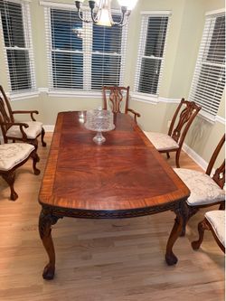 Home makeover; everything must go