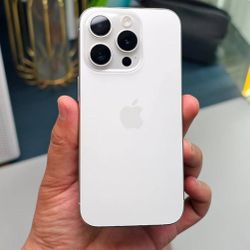 iPhone 16 pro 256GB Unlocked 