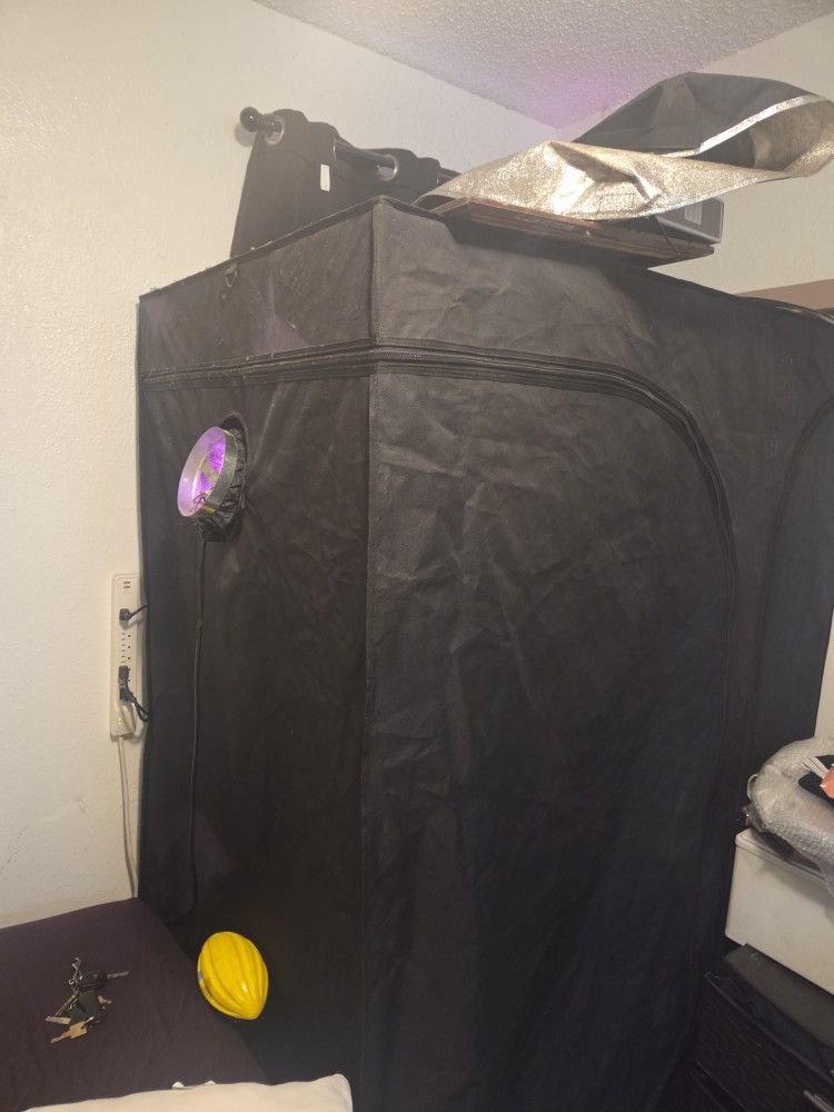 Grow Tent