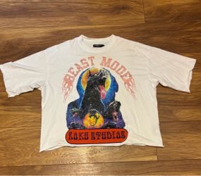 Roku Studios Beast Mode Graphic Crop Tee