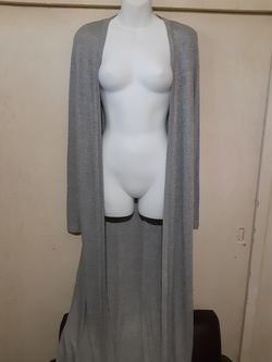 PLUS SIZE KNIT CARDIGAN