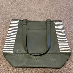 Thirty-one Jewel Purse