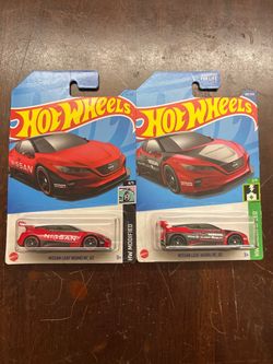Hot Wheels Nissan Leaf Nismo RC_02 – Lot of 2