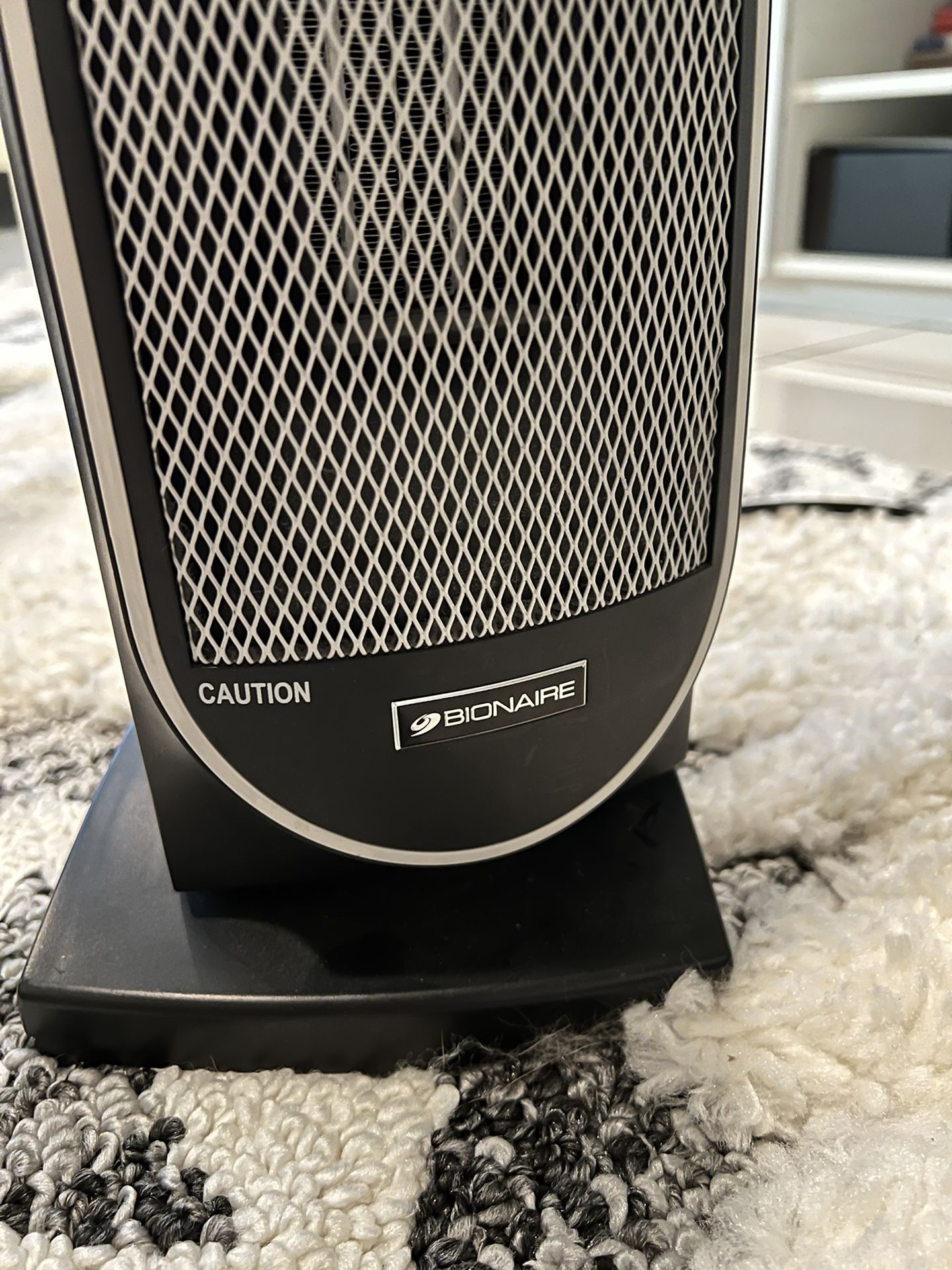Bionaire BCH9214RE-BM Ceraminc Tower Heater Digital Thermostat Without  Remote for Sale in Rowland Heights, CA - OfferUp
