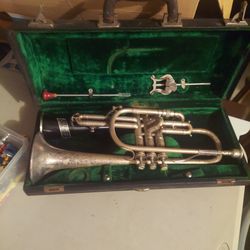 Antique Early 1900s King Master Model Trumpet In Case 