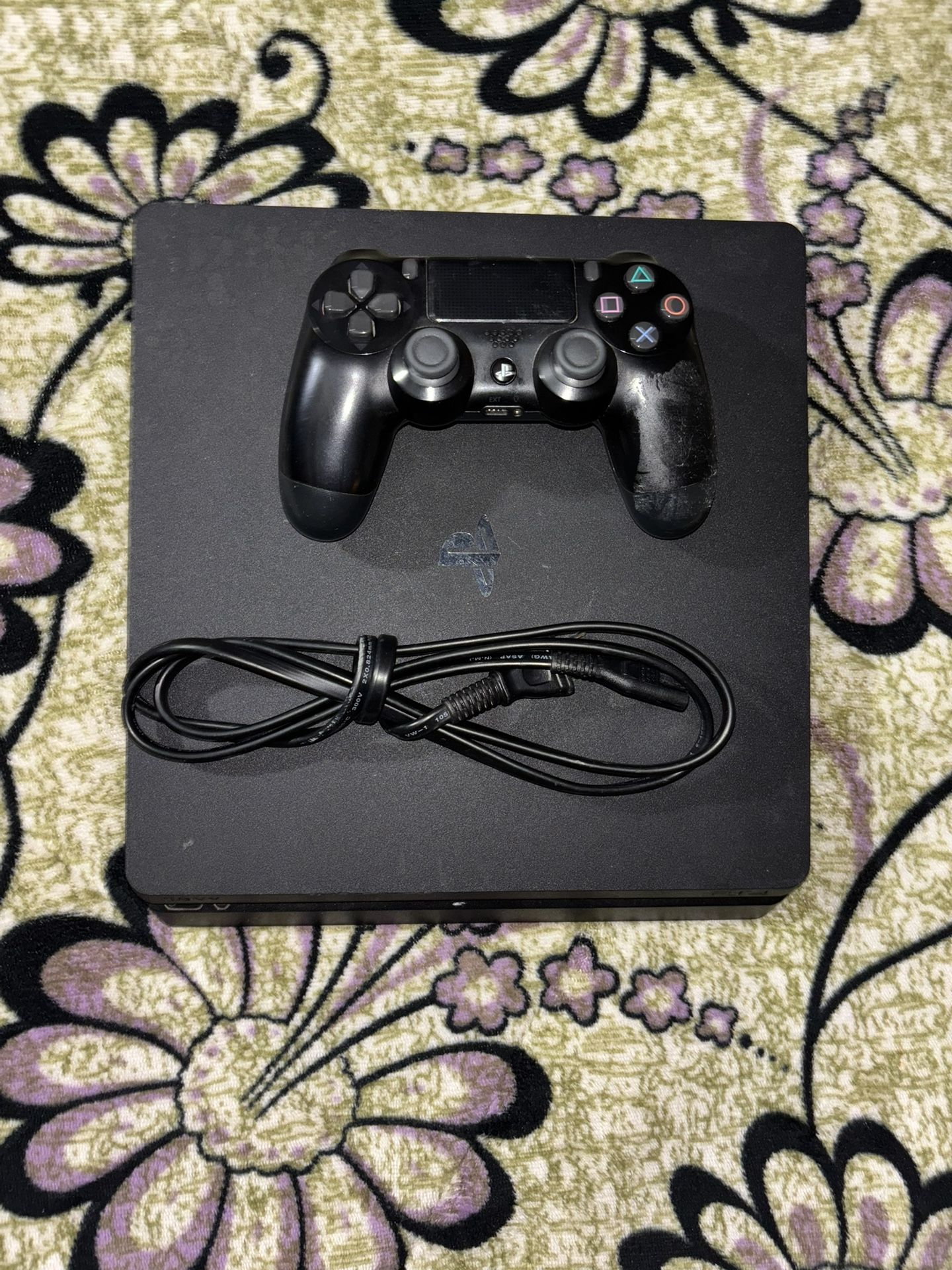 PS4 Slim