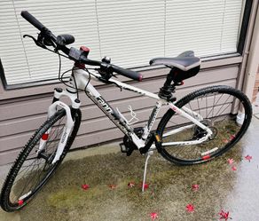 Cannondale Quick CX Bike