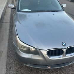 Clean Title Selling My 04 BMW Serous Buyers Only Everything In Great shape Runs Good As New 