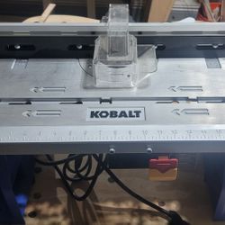 Kobalt router with table