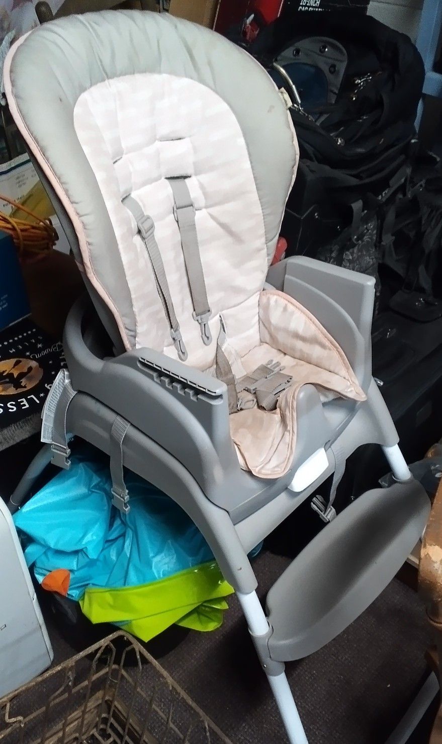 Ingenuity Trio Foldaway Highchair 
