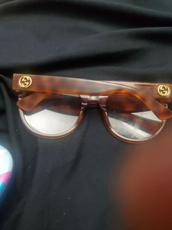 Woman sunglasses