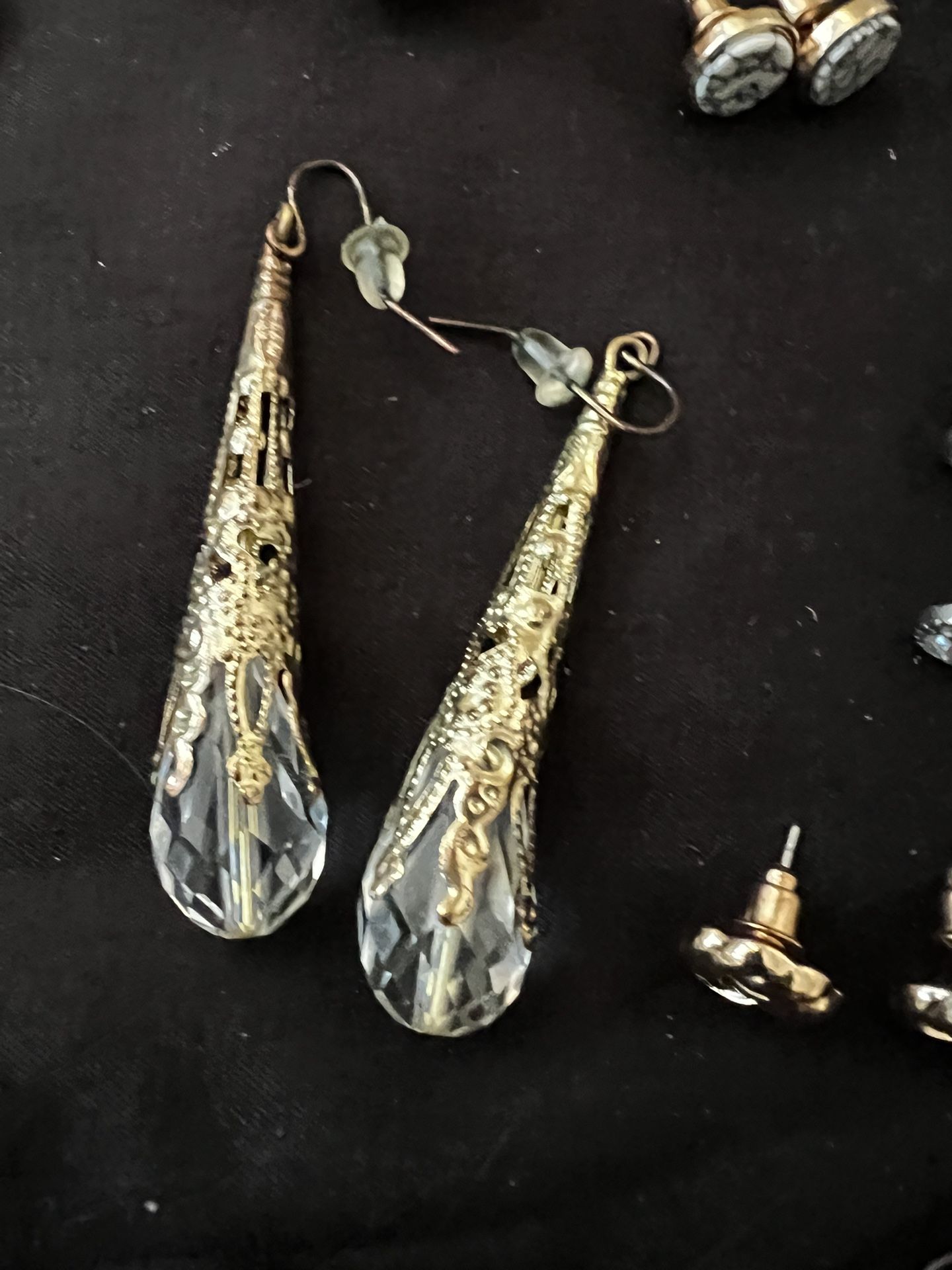 23 Necklace Bracelet Earrings 