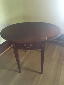 Occasional table