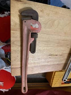 18” straight pipe wrench