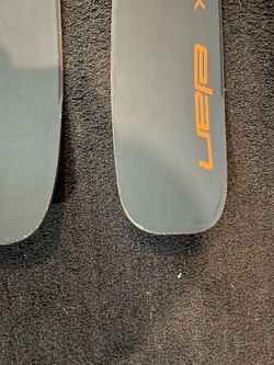 Downhill Skis