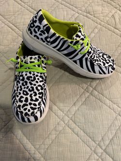 Ariat Sneakers Animal Print Neon Laces