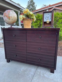 Simmons 6 Drawer Wood Dresser Chest of Drawers Furniture