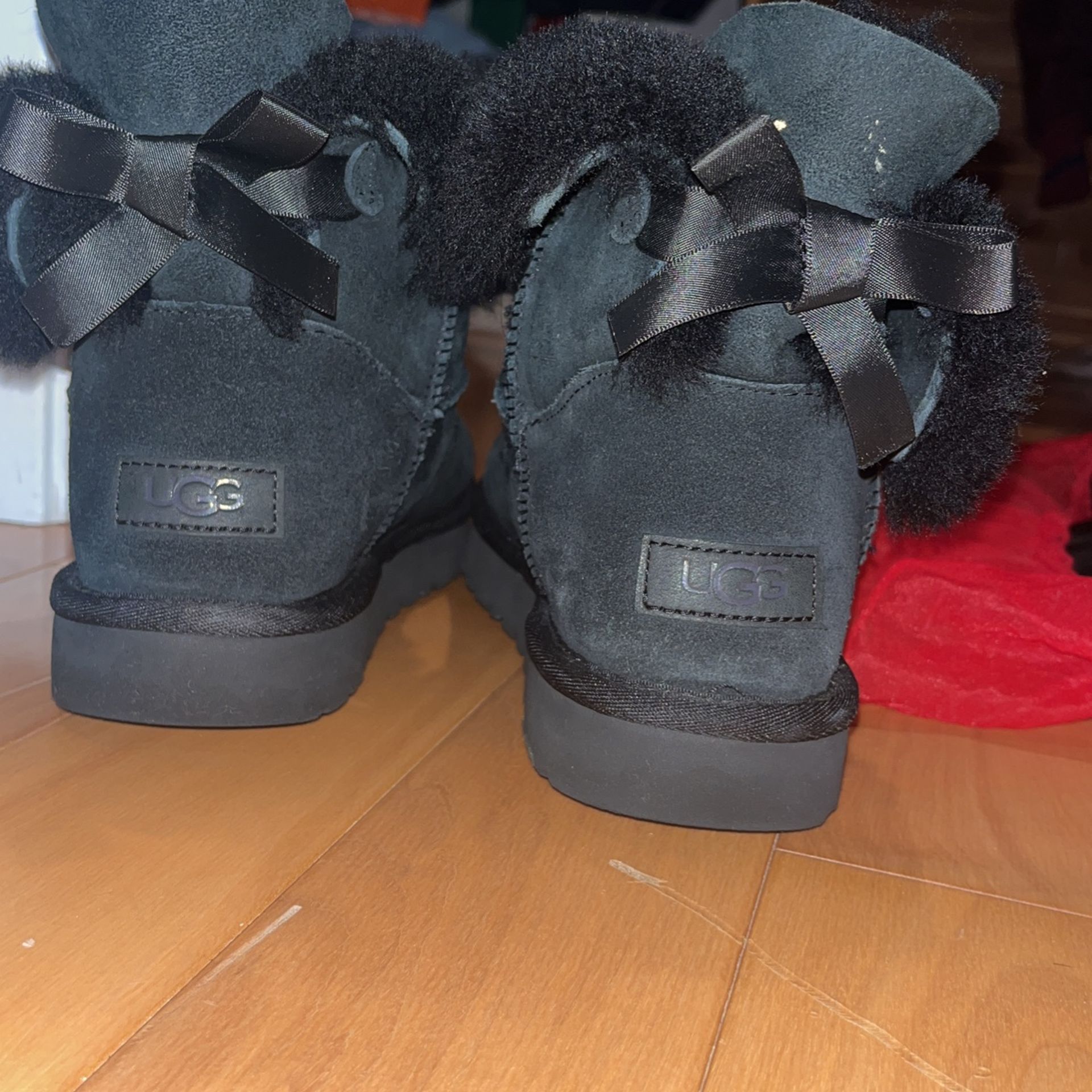 Uggs Women’s
